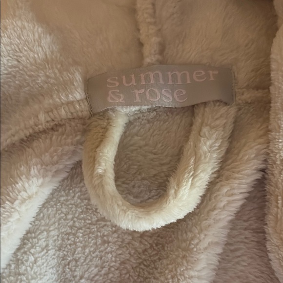 Summer Fridays Cream Robe - Picture 4 of 4